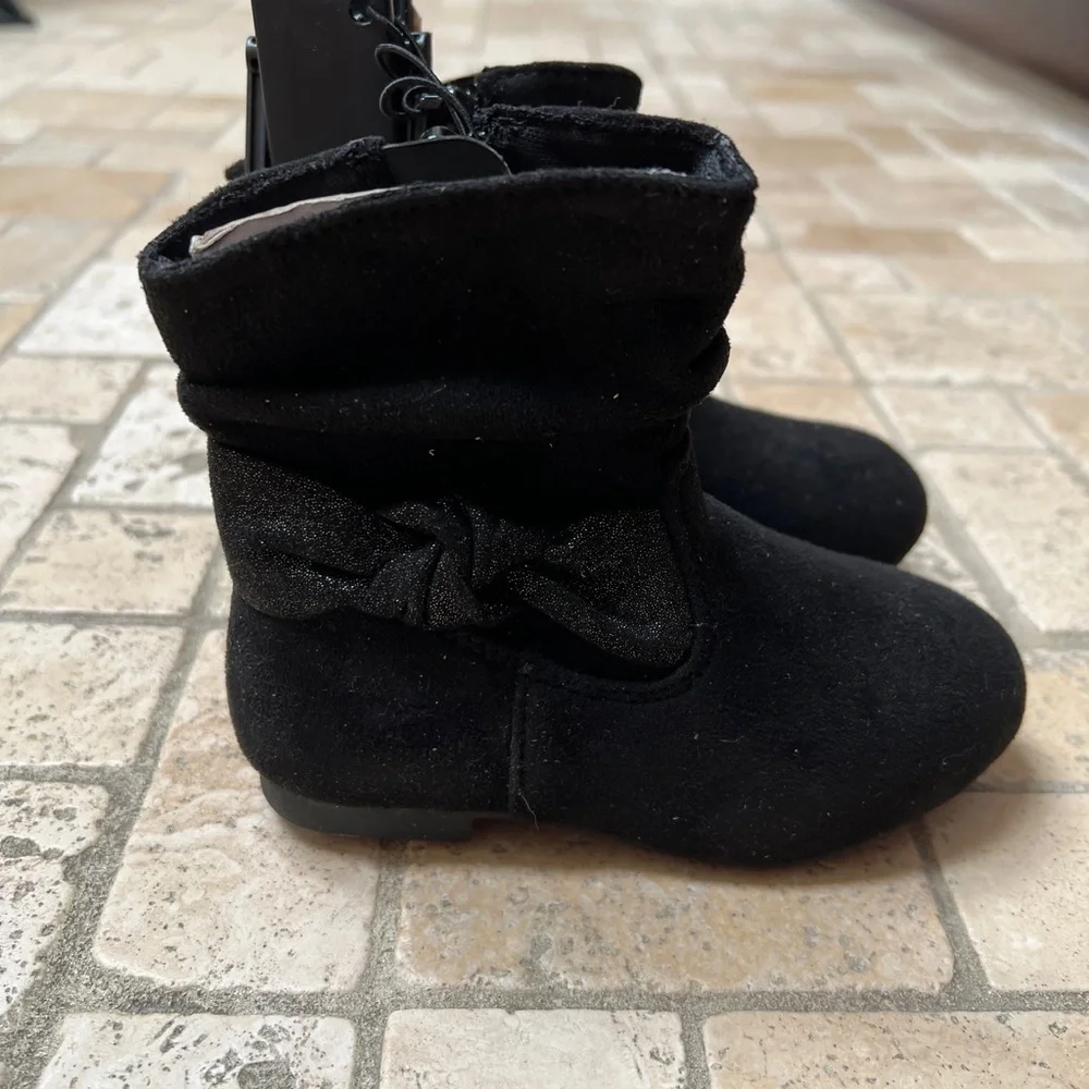 NWT Wonder Nation Toddler Girl Size 7 Black Fancy Short Faux Suede Booties